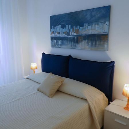 Apartamento Isola Di Man Imperia Exterior foto