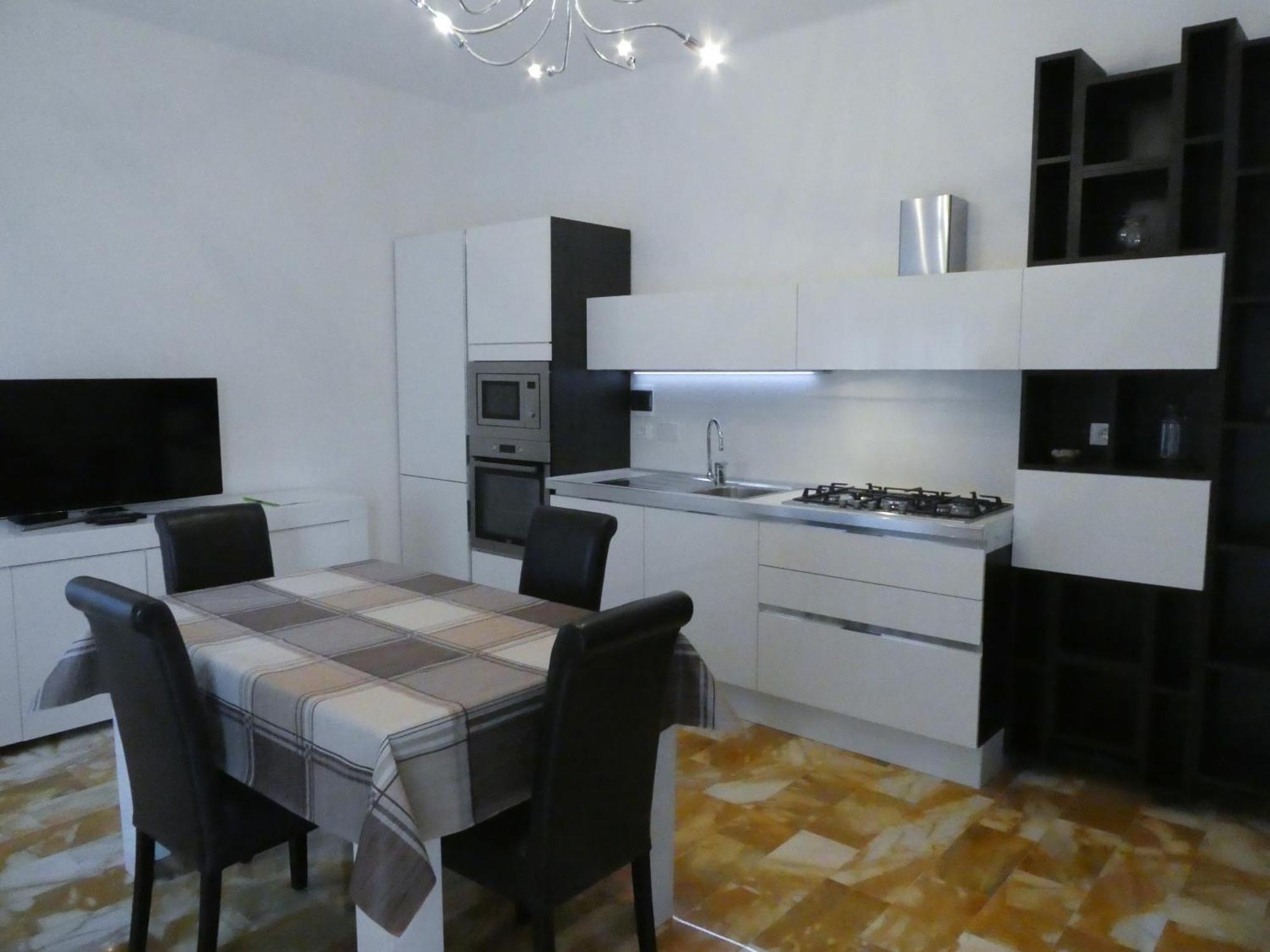 Apartamento Isola Di Man Imperia Exterior foto