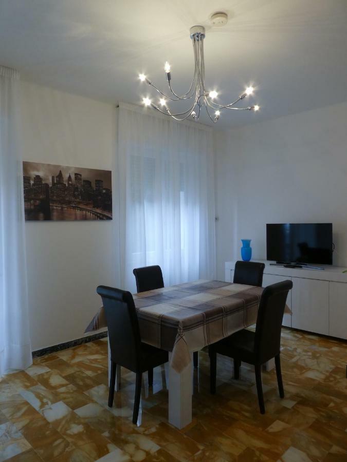 Apartamento Isola Di Man Imperia Exterior foto